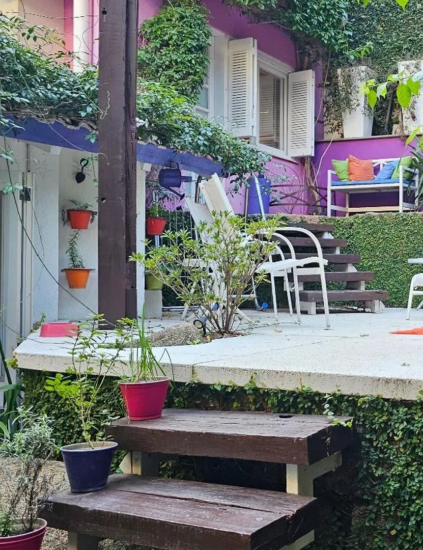 Morada das Flôres Porto Alegre Quarto em Acomodações Particulares